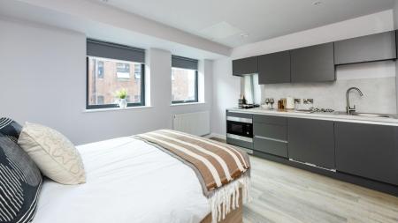 Premium Plus Studio Student flat to rent on Park Cross Street, Leeds, LS1