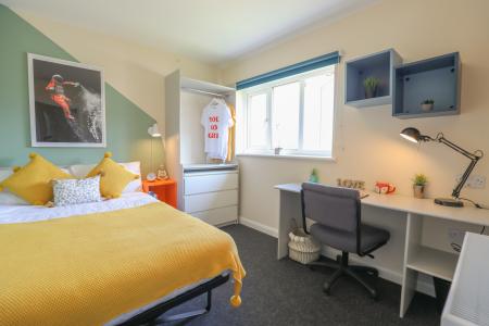 1 bed student house to rent on Heath Hill Avenue, Brighton, BN2