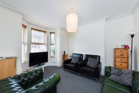 1 bed student house to rent on Exchange Road, Nottingham, NG2