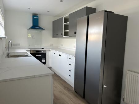 6 bed student house to rent on St. Bedes Close, Durham, DH1