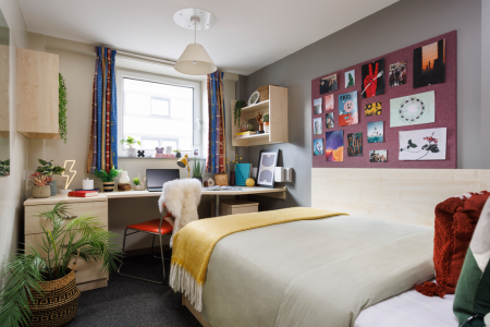 Standard Ensuite 6 bed student flat to rent on Cavendish Street, Leeds, LS3