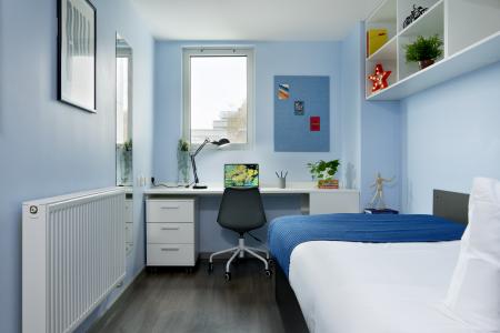Gold Ensuite Student flat to rent on Calcott Ten,, 155 Far Gosford St,, Coventry, CV1