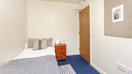 Single Bed Shared 4 bed student flat to rent on Parham Close, Canterbury, CT1