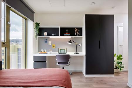 Platinum En-suite 5 bed student flat to rent on Gorgie Road, Edinburgh, EH11