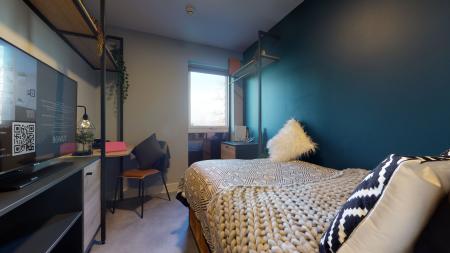 Classic Ensuite (Courtyard Facing) room