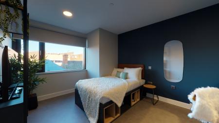 Townhouse Room Plus room