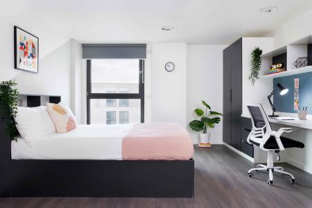 Premium En-suite 6 bed student flat to rent on Westfield Road, Edinburgh, EH11