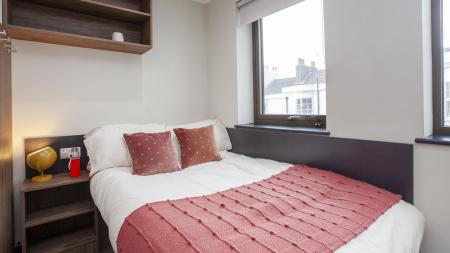 Club Studio Student flat to rent on Upper North Street, Brighton, BN1