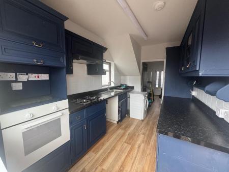 4 bed student house to rent on Toronto Road, Bristol, BS7