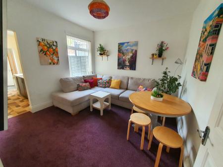 4 bed student house to rent on Walgrave Street, Hull, HU5