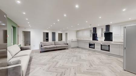 7 bed student house to rent on Portland Apartments, Lincoln, LN5
