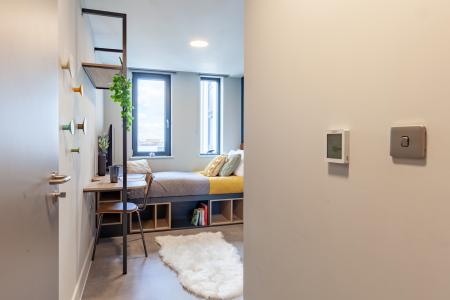 2 Bed Apartment Student flat to rent on Barrow Street, Loughborough, LE11