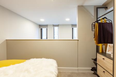 Mini Mezzanine Apartment room