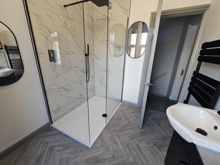 4 bed student house to rent on Quarry Mount Street, Leeds, LS6