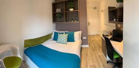 Ensuite Bronze 6 bed student flat to rent on Blandford Square, Newcastle, NE1