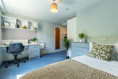 Gold Plus Ensuite 4 bed student flat to rent on Corporation Street, Preston, PR1