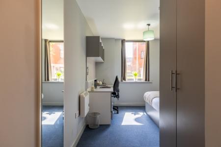 Silver Plus Ensuite 4 bed student flat to rent on Corporation Street, Preston, PR1