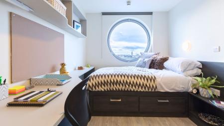 Room in a Two Bed Shared Apartment 2 bed student flat to rent on City Rd, Cardiff, CF24