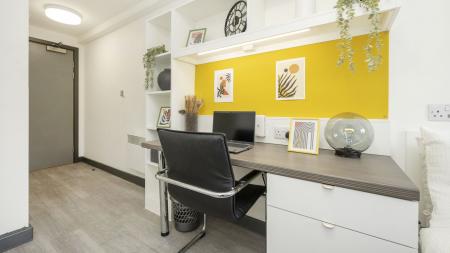 Standard 8 bed student flat to rent on Albert Street, Newcastle, NE1