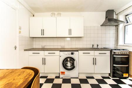 4 bed student house to rent on Coombe Terrace, Brighton, BN2