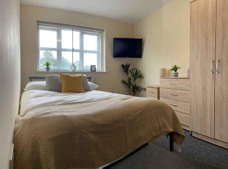 City Edge - Classic Non-Ensuite 4 bed student flat to rent on Ardwick Green S, Manchester, M13