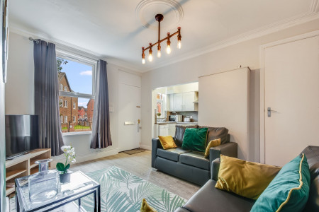 4 Bedroom Apartment