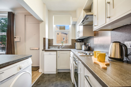 4 Bedroom Apartment