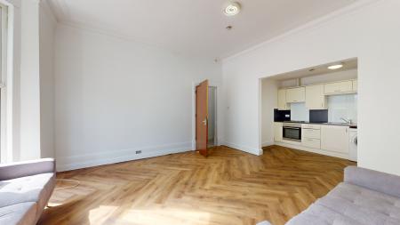 6 bed student house to rent on Hyde Park Road, Leeds, LS6