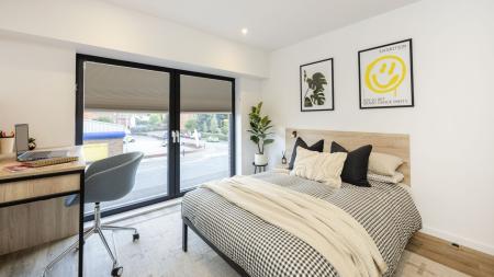 Classic Studio Floors 1-5 Student flat to rent on Leylands Road, Leeds, LS2