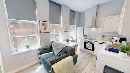 2 bed student house to rent on Flat, Bristol, BS1