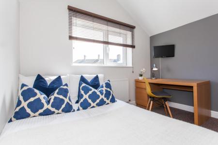 7 bed student house to rent on Glynrhondda Street, Cardiff, CF24