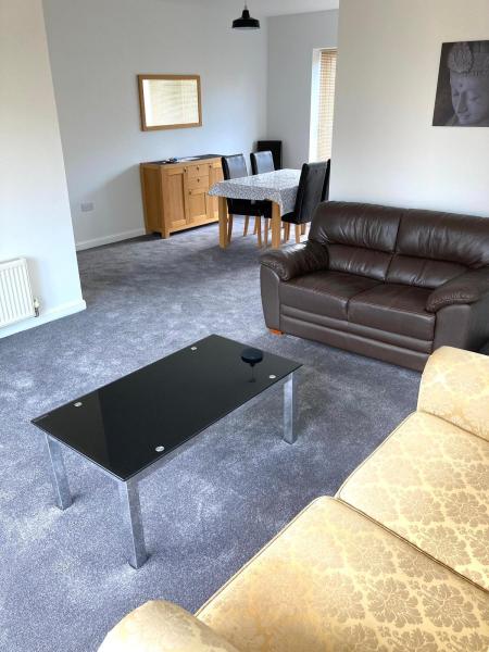 2 bed student house to rent on Monument Court, Durham, DH1