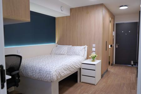 Twodio 1 bed student flat to rent on Unilife Castle Way, High Street, Southampton, Southampton, SO14