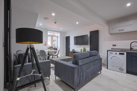 6 bed student house to rent on Cromwell Street, Swansea, SA1