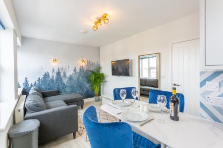 3 bed student house to rent on Clayton Court, Nottingham, NG9