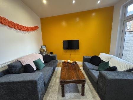 4 bed student house to rent on Herondale Road, Liverpool, L18