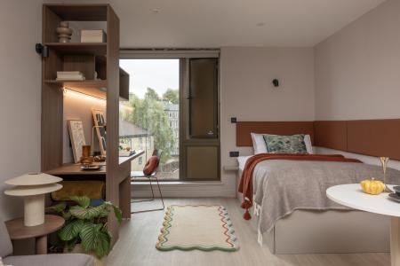 Deluxe Studio Plus Student flat to rent on Dunedin Street, Edinburgh, EH7