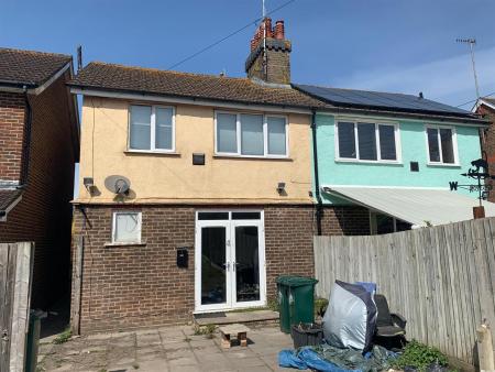 4 bed student house to rent on Station Approach, Brighton, BN1