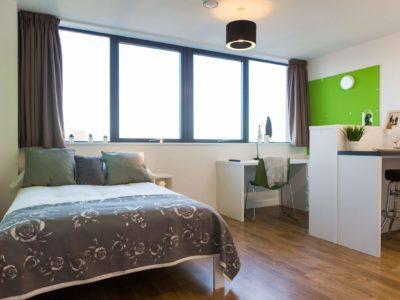 Premium Plus Studio Student flat to rent on Broad Street, Bristol, BS1