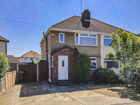 4 bed student house to rent on Rodney Crescent, Bristol, BS34