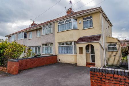 4 bed student house to rent on Blenheim Drive, Bristol, BS34