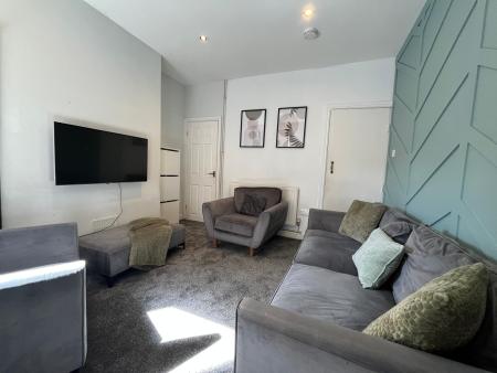 12 bed student house to rent on Victoria Street, Lincoln, LN1