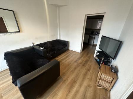 5 bed student house to rent on Dickenson Road, Manchester, M14