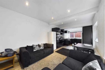 6 bed student house to rent on Harborough Road, Southampton, SO15