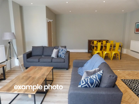 1 bed student house to rent on The High Street, Cardiff, CF10