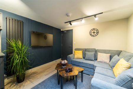 6 bed student house to rent on Heeley Road, Birmingham, B29