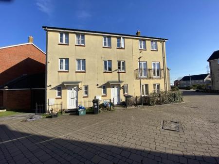 4 bed student house to rent on Beatrix Place, Bristol, BS7
