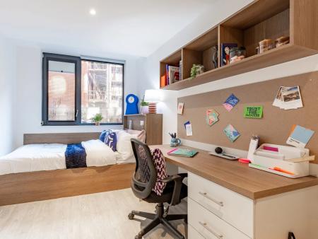 Twodio 1 bed student flat to rent on Glassworks, St Thomas Street, Bristol, BS1