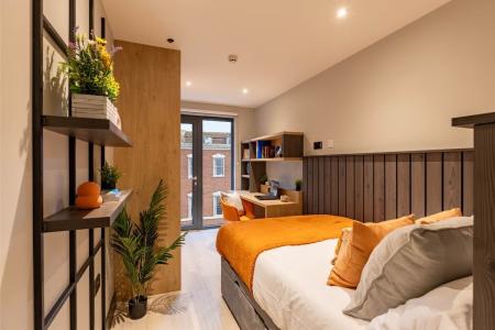 Modern Standard Ensuite Student flat to rent on Surrey Street, Bristol, BS2