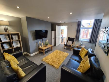 5 bed student house to rent on Warton Terrace, Newcastle, NE6